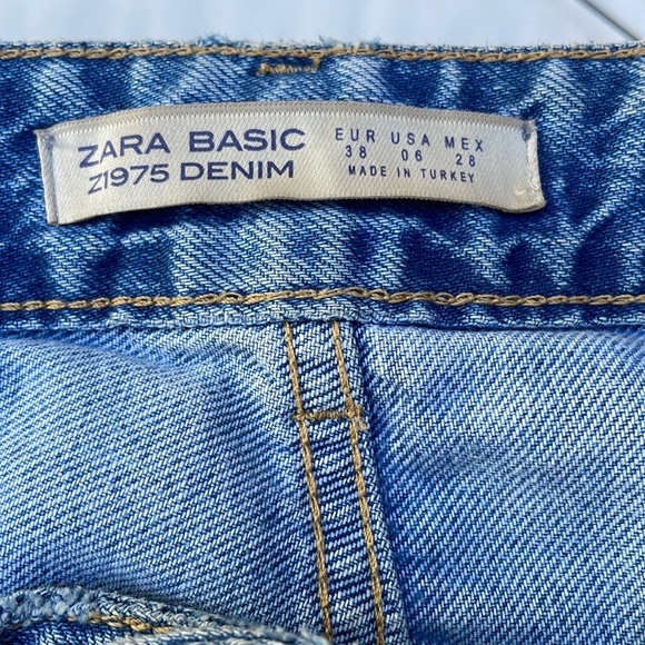 Zara Wide Leg Cropped Ankle Raw Hem Jeans - Picture 5 of 7